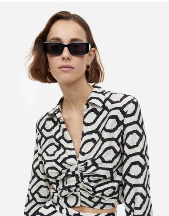 Къса риза H&M нова с етикет XS