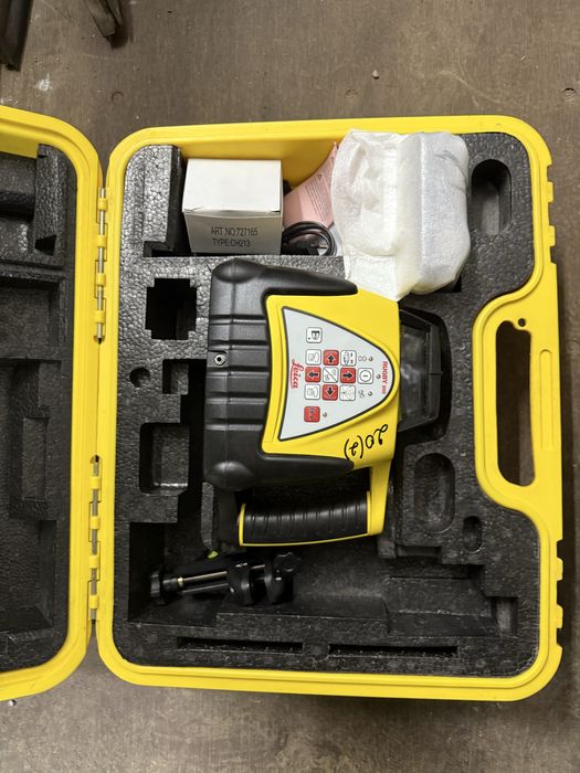 Нивелир leica Rugby 200