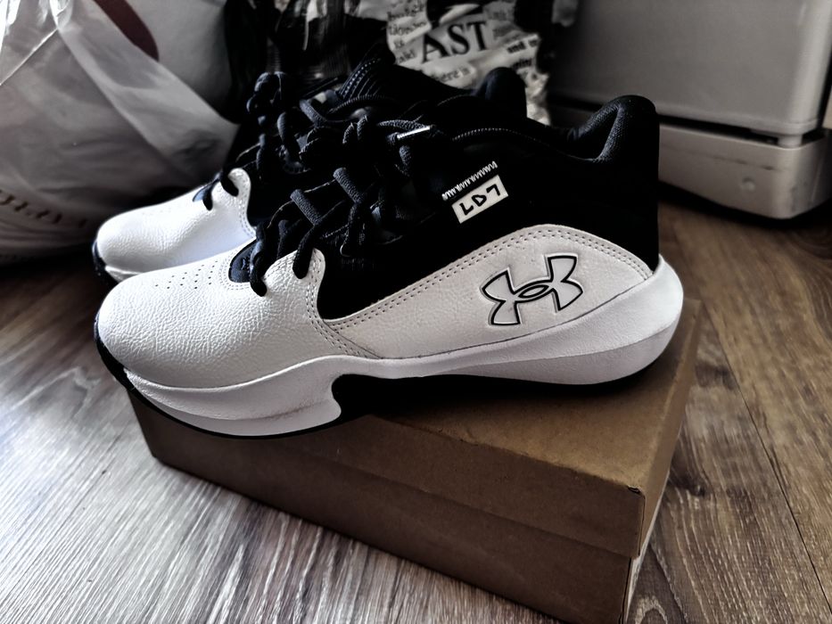 Кроссовки Under Armour