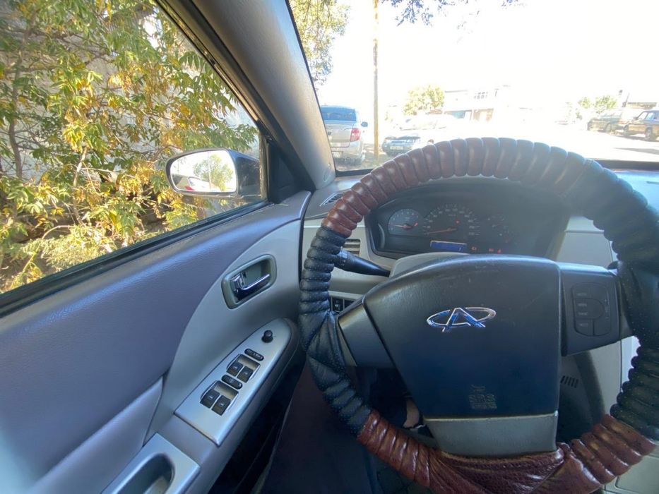 Продам Чери фора на поду