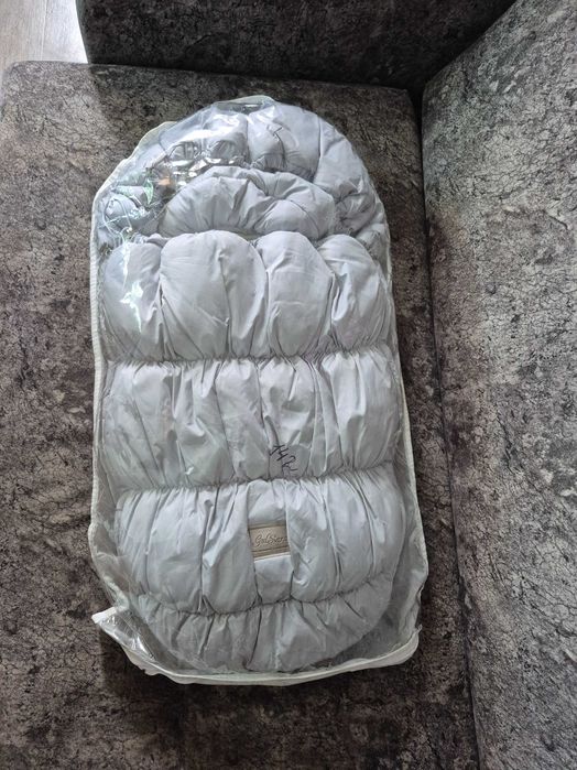 Продам комбинезон осень-зима