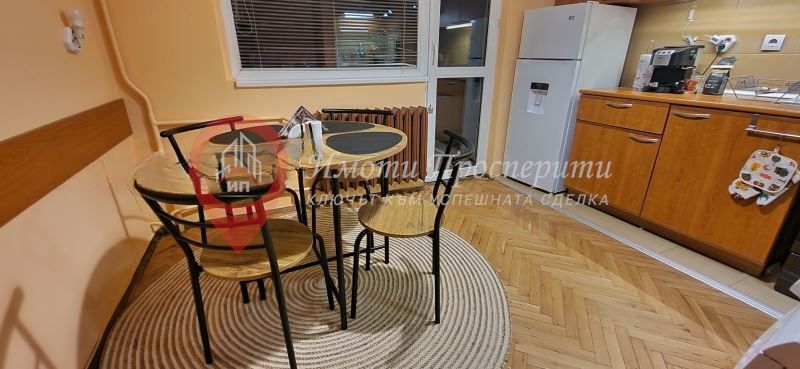 Дава се под наем Двустаен апартамент в София, Иван Вазов - 80 кв.м за 800 € - Снимка #5