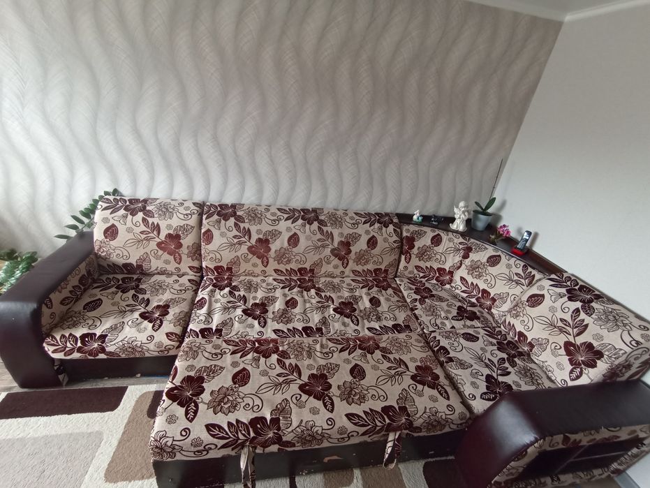 Продам угловой диван