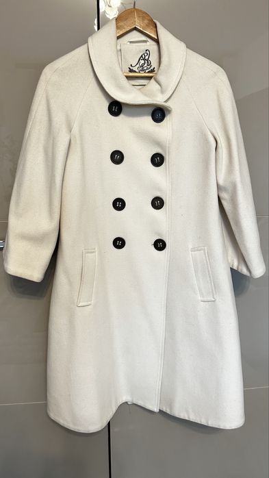 Palton alb sifefat din lana