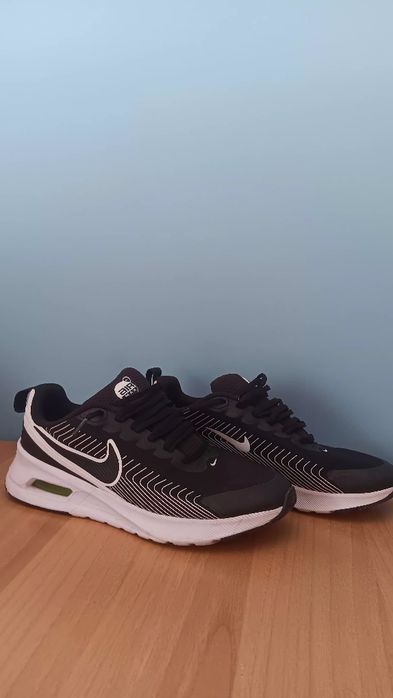Обувки Nike Air Max Nuaxis