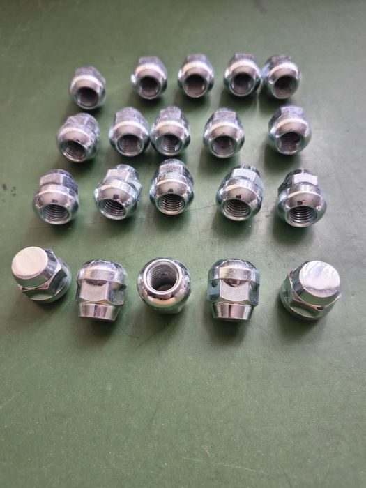 Prezoane Piulite Honda M12 x 1,5 pt jante Originale cu Raza (R12)