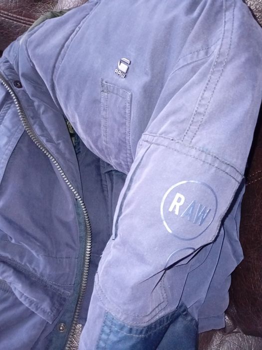 Яке G-Star много запазено като ново