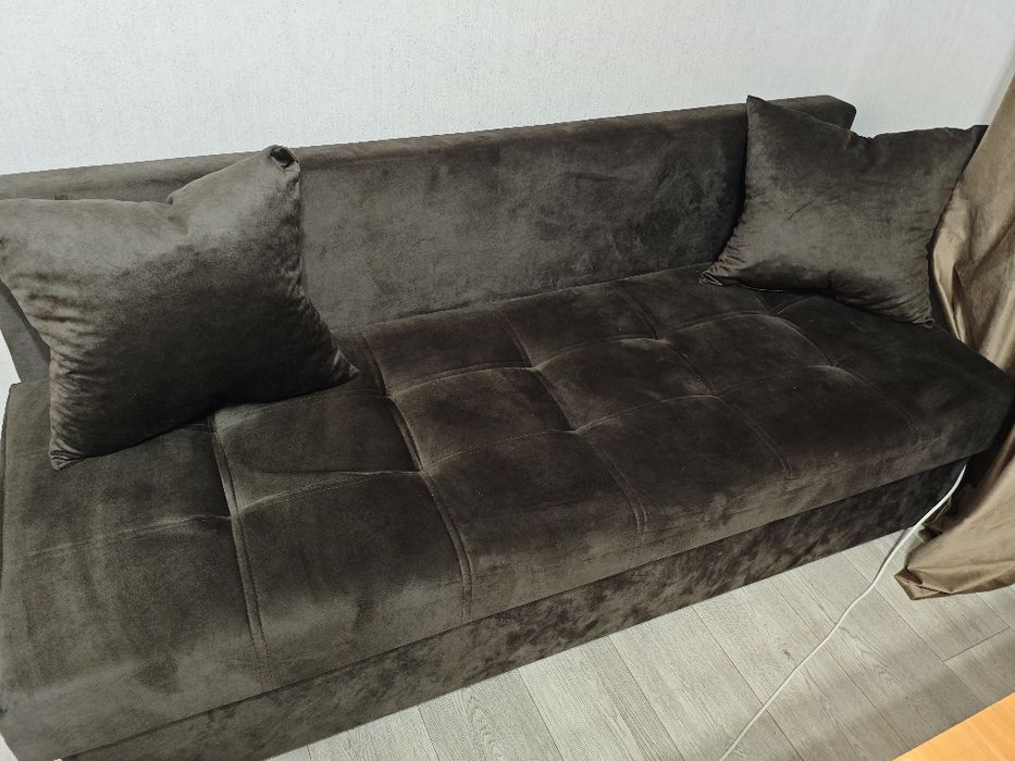 Продам трёхместный диван