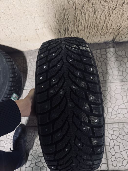 Шипованые шины..