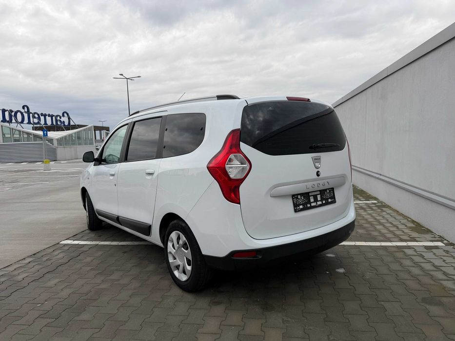 Dacia Lodgy 1.6MPI 7 Locuri