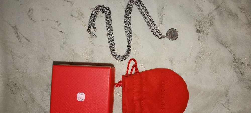 Серебряная цепочка с кулоном