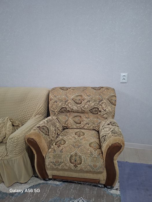 Диван 3.50 см. Жагдайы жақсы.