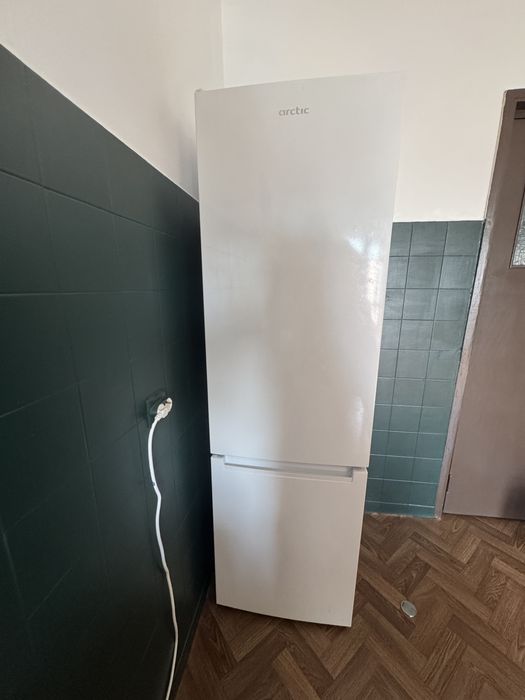 Frigider Arctic