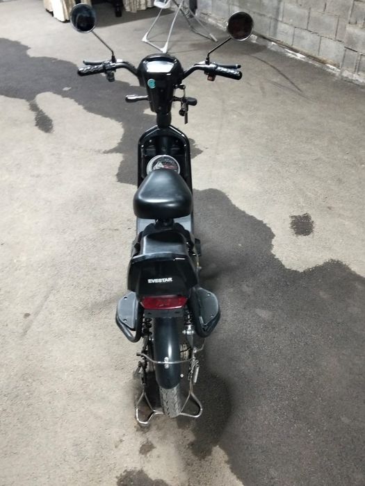Продам электро скутер