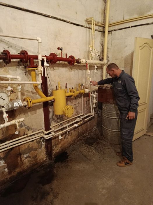 Сантехник и электрик