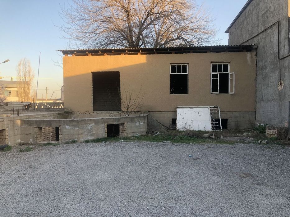 Yer sotiladi dombirobod