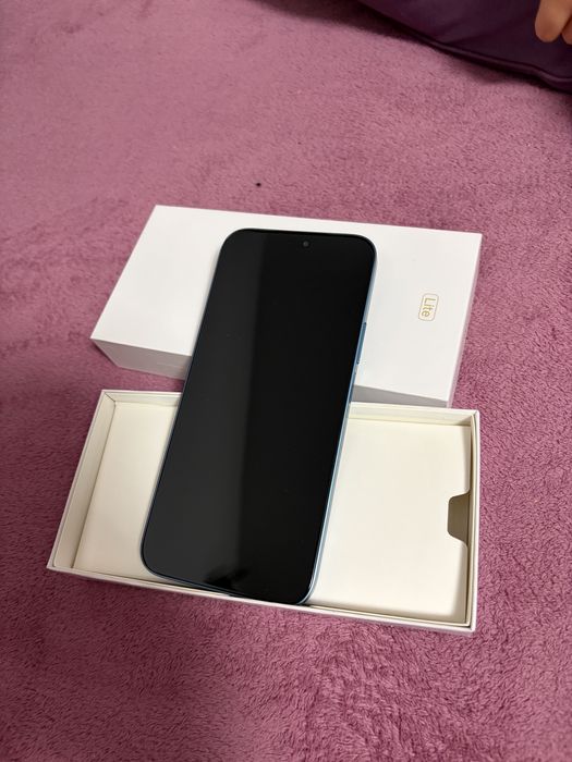 Vand honor 200 lite ca nou