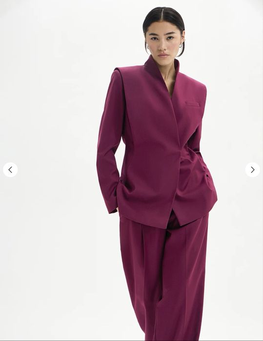 Костюм S новинка