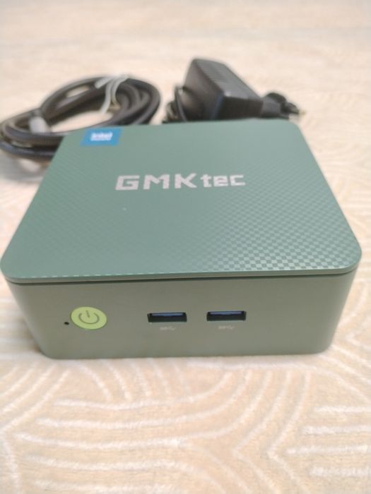 Vând GMK TEC  Nuc box G3 plus.. Nou