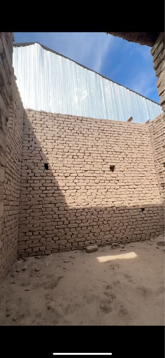 200kvadrat hovli joy sotiladi