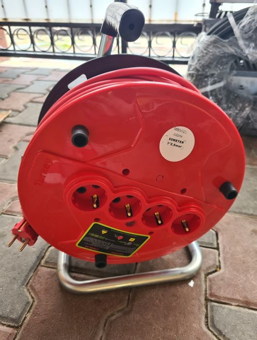 Prelungitor  Rola cu Tambur 20 m 30M / 40M / 50 Metri 3X2.5 - 4 prize