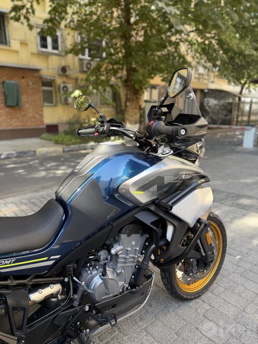 Продаю CF-moto 800