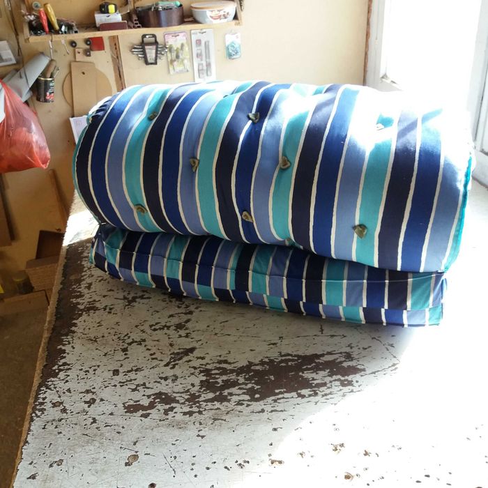 Дюшеци - производство