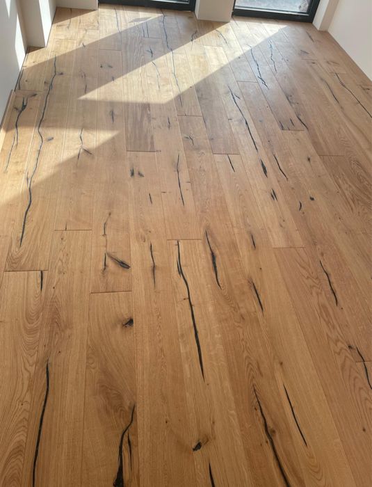 Montaj parchet SPC/ laminat /lipt /plinta polimer/MDF /usi interioare