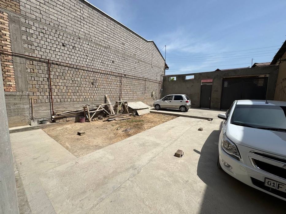 Дом 3 сотки 5+2 комнат