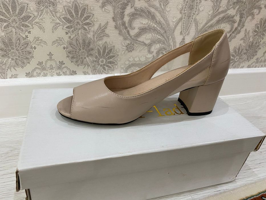 Женские туфли 35-36 размер