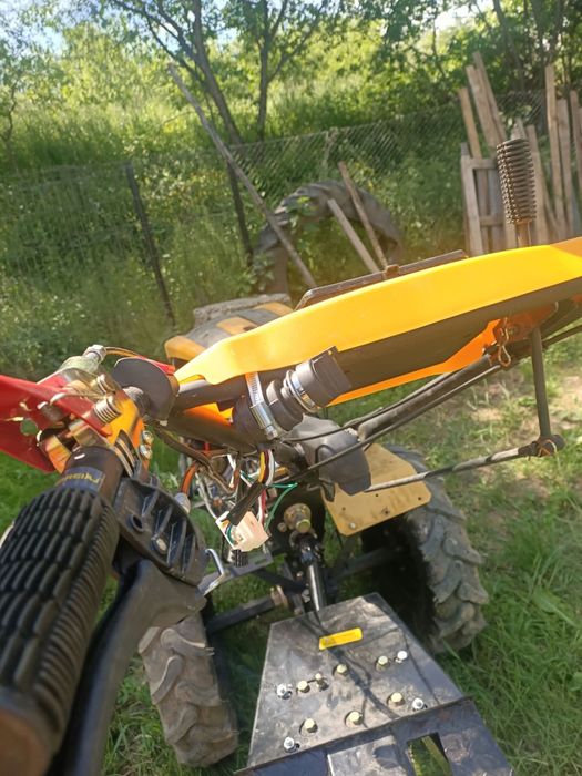 Motocultor cu tractiune 4x4 Progarden Campo 1273 Alpine, 12CP, diesel, pornire electrica, remorca ProGARDEN Campo RMT500T, cu tractiune, roti agricol