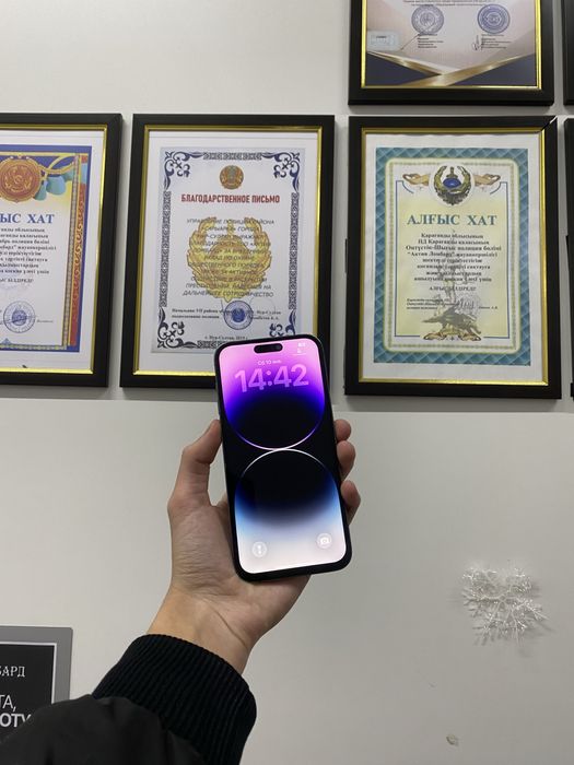 Продам срочно iPhone 14 Pro Max 128GB