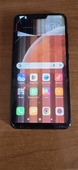 Продам Xiaomi  mi 8 lite.
