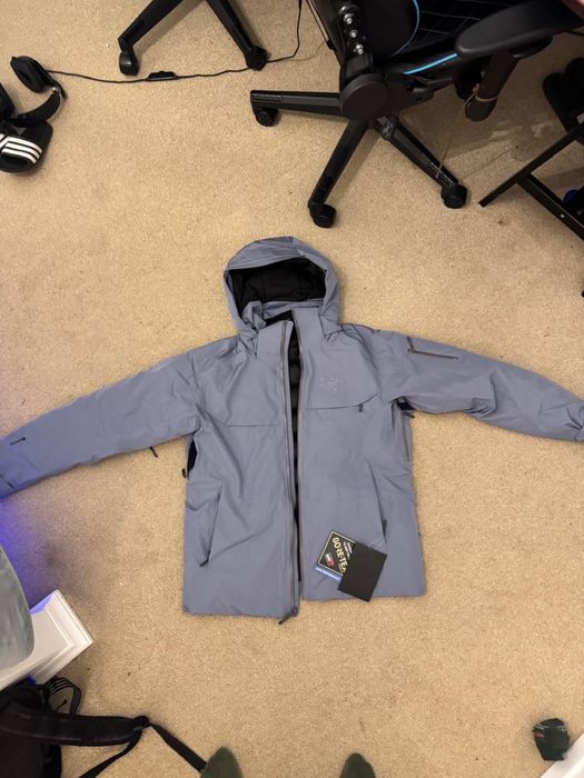 Geaca arcteryx baby blue