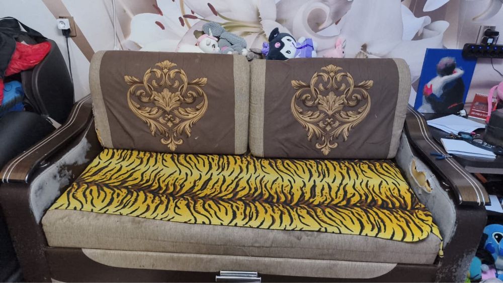 Диван отдам бесплатно