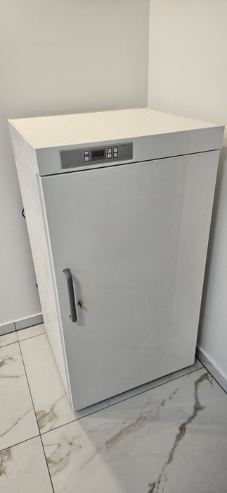 Frigider medicinal, casnic