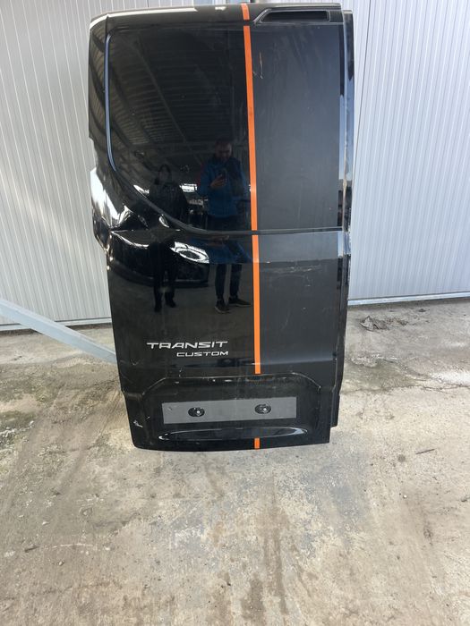 Багажна врата Ford Transit Custom лява