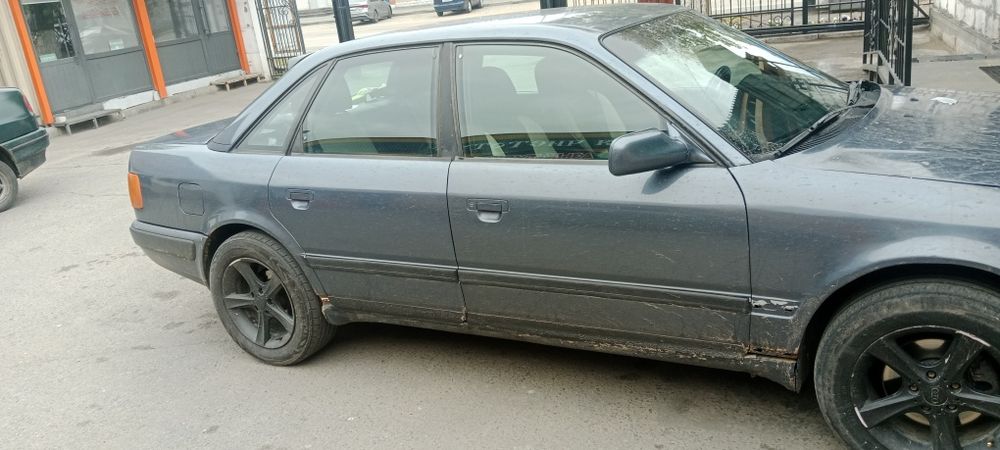 Продам Ауди 100 с4