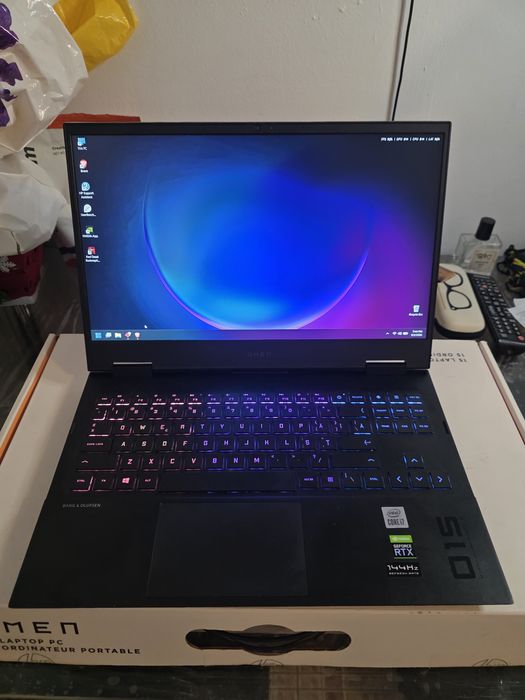 Laptop HP Omen 15 - RTX 3060 | i7-10750H | 16GB RAM | 144Hz