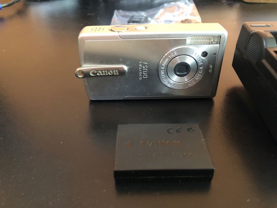 Canon Digital IXUS i-фотоапарат(камера)
