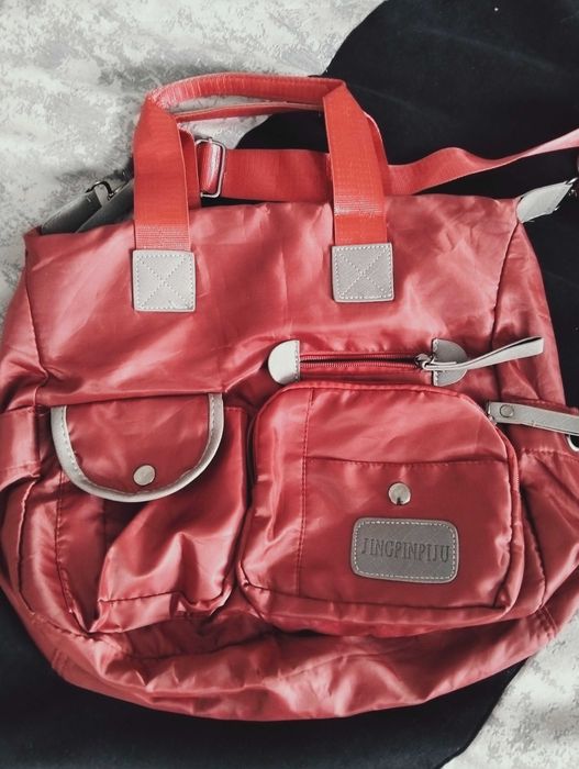 Продам сумки женские