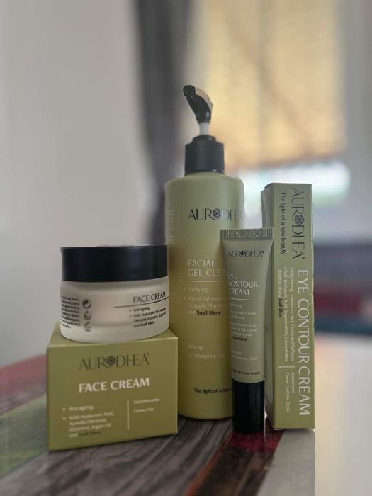 Crema de fata cu extract de melc Chogan pete maronii pistrui