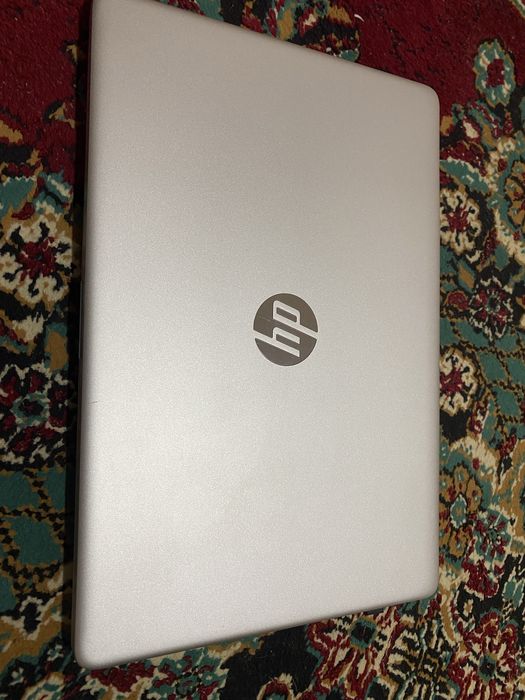 Ho kompyuter sotiladi