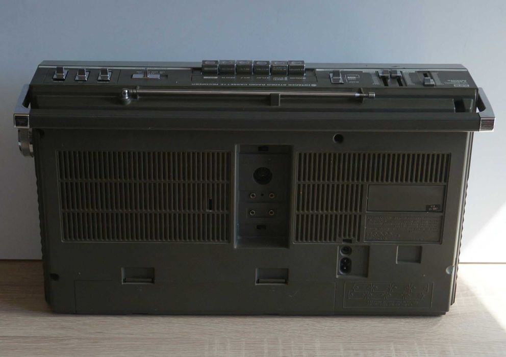 Радиокасетофон колекционерски Hitachi trk-7250e