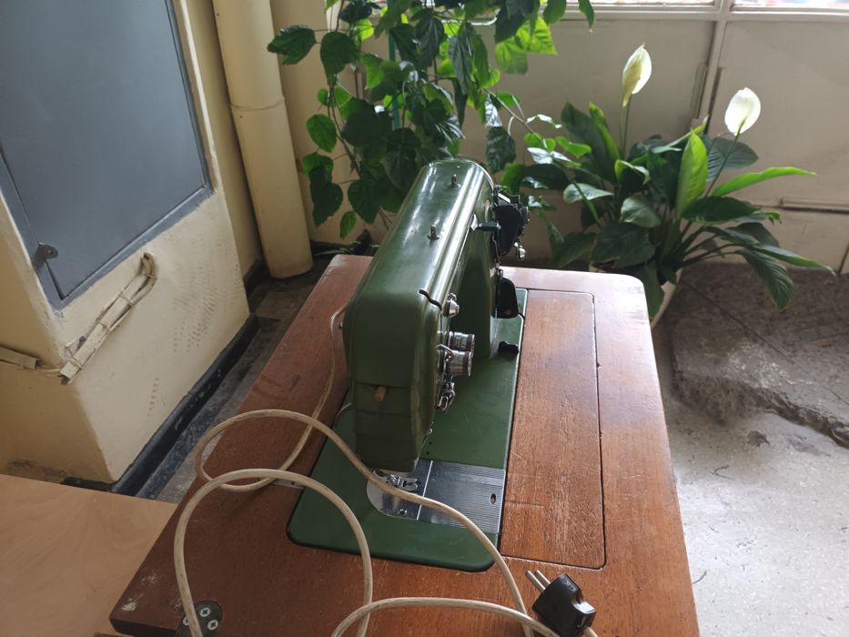 Masina de cusut electrică ANKER