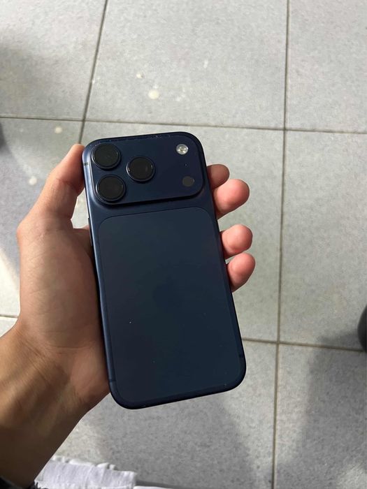 Продам iPhone 17 Pro