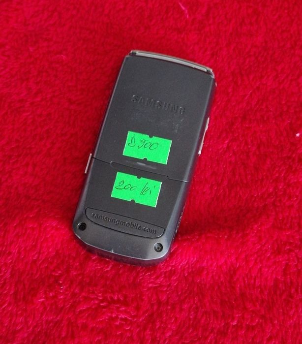Telefon Samsung pe sina perfect funcțional