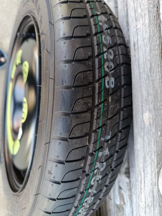 Резервна гума тип патерица за Пежо и Ситроен 15 цола