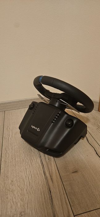 Volan Logitech Driving Force G29 pentru Playstation 5, Playstation 4,