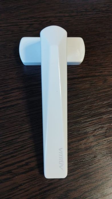 Оконная ручка с блокиратором